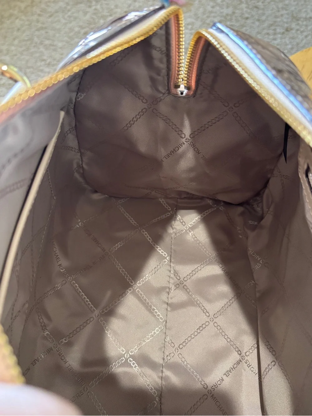MICHAEL KORS GRAYSON ROSE GOLD MD DUFFLE SATCHEL With MK Logo Zip Around Wallet